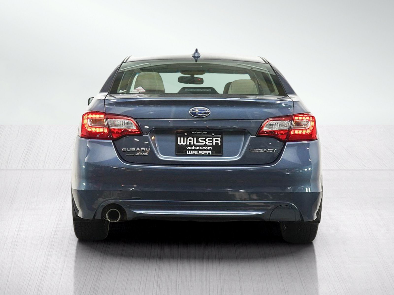 Used 2016 Subaru Legacy 2.5i Premium w/ Moonroof Package AWD/4WD image 4