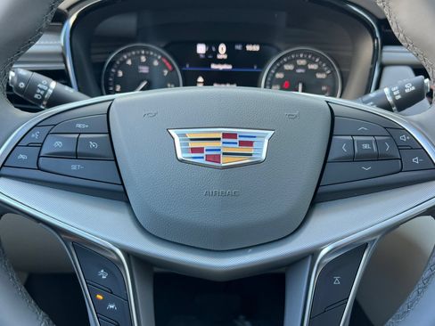 Used 2026 Cadillac XT5 Premium Luxury w/ LPO, Floor Liner Package FWD image 33