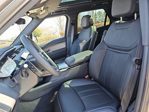 Certified 2025 Land Rover Range Rover Sport image 15