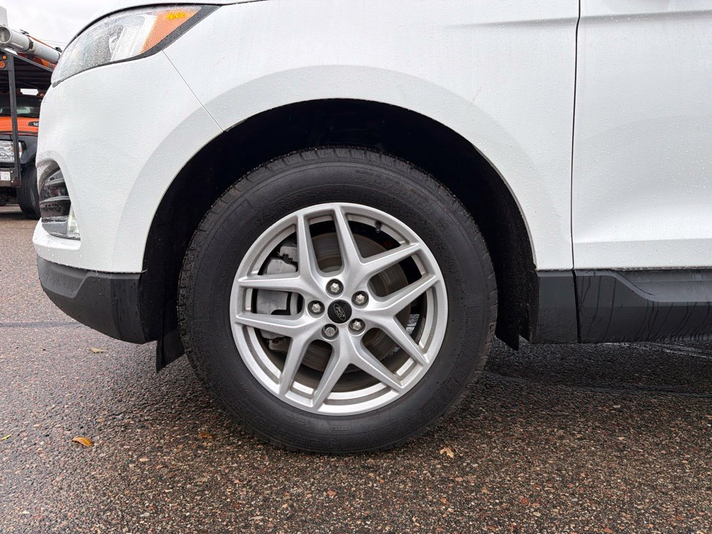 Used 2024 Ford Edge SEL w/ Convenience Package AWD/4WD image 24