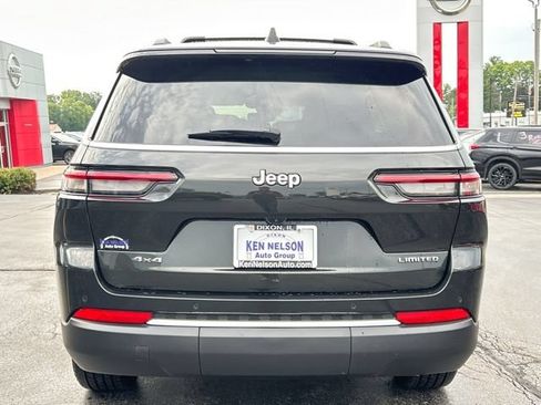 Used 2023 Jeep Grand Cherokee L Limited AWD/4WD image 8