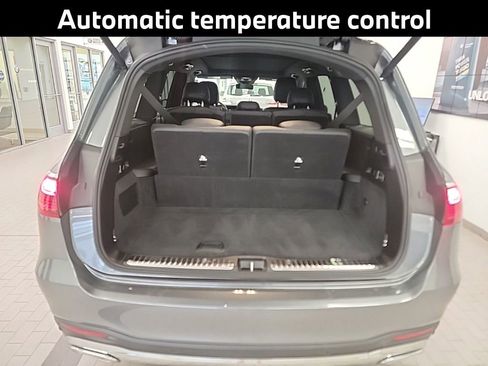 Used 2025 Mercedes-Benz GLS 450 4MATIC image 7