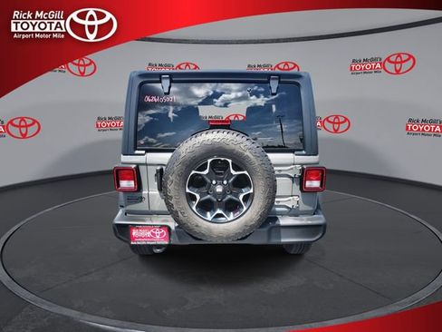 Used 2021 Jeep Wrangler Sport AWD/4WD image 7