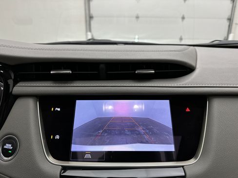 Used 2025 Cadillac XT5 Premium Luxury image 36