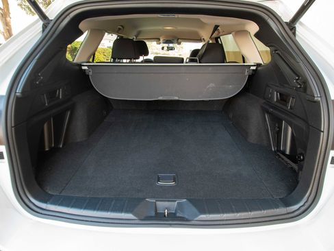 Used 2021 Subaru Outback Premium image 10