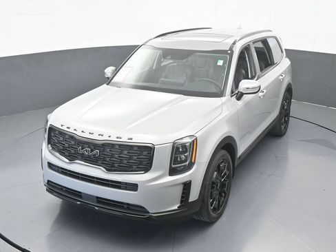 Used 2022 Kia Telluride EX w/ EX Premium Package AWD/4WD image 49
