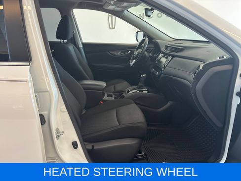 Used 2020 Nissan Rogue SV w/ Sun & Sound Touring Package AWD/4WD image 7