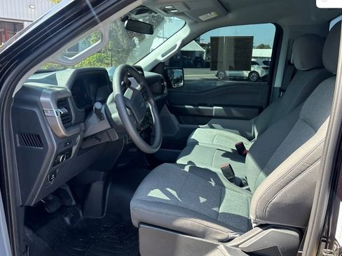 Used 2025 Ford F150 XL image 6