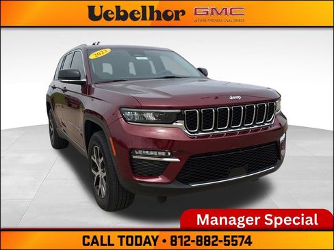 Used 2023 Jeep Grand Cherokee Limited w/ Trailer Tow Prep Group (B) AWD/4WD image 1