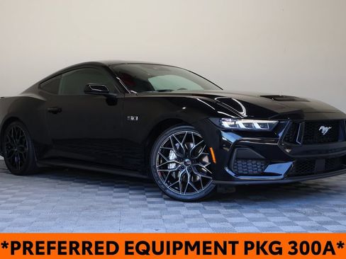 Used 2024 Ford Mustang GT RWD image 2