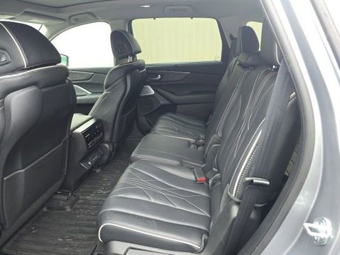 Used 2025 Acura MDX w/ Advance Package image 15