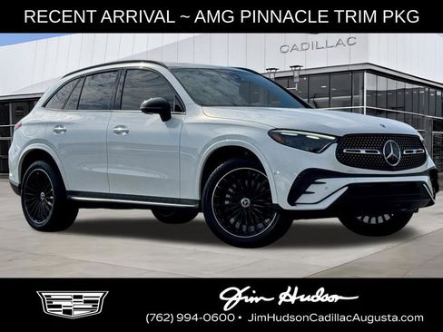 Used 2023 Mercedes-Benz GLC 300 image 1