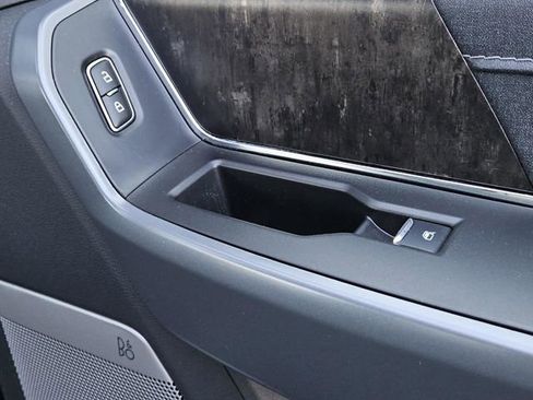 Used 2023 Ford F150 Lariat w/ Equipment Group 502A High image 36