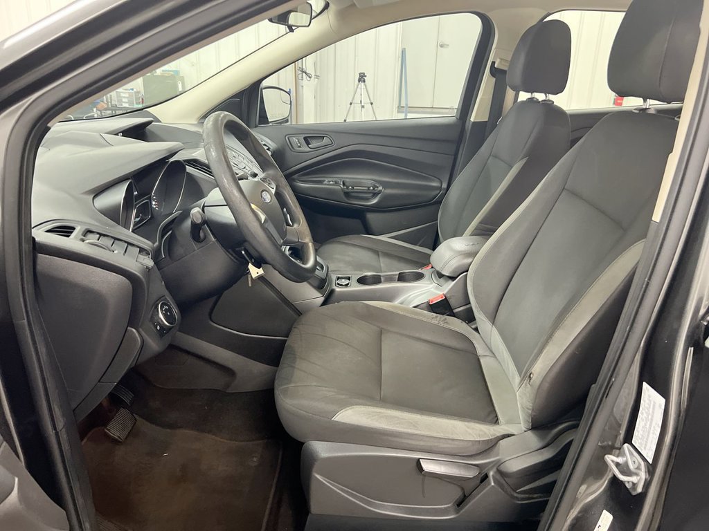 Used 2016 Ford Escape S FWD image 18