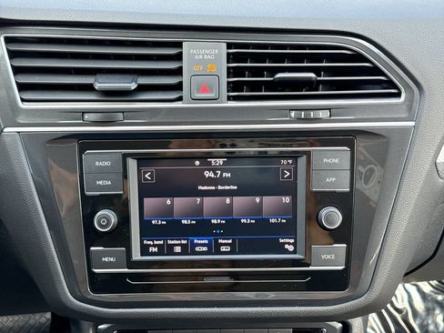 Used 2023 Volkswagen Tiguan S FWD image 12