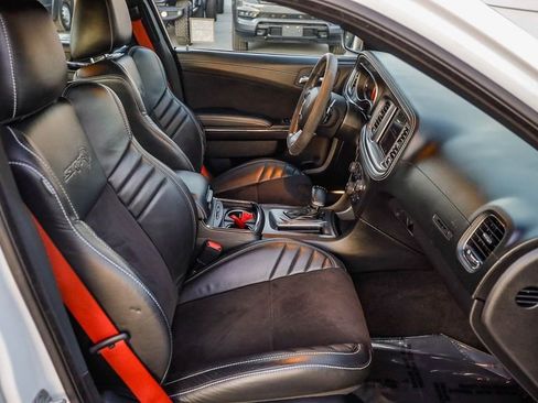 Used 2021 Dodge Charger SRT Hellcat image 17