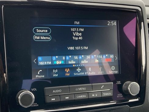 Used 2022 Nissan Frontier SV image 21