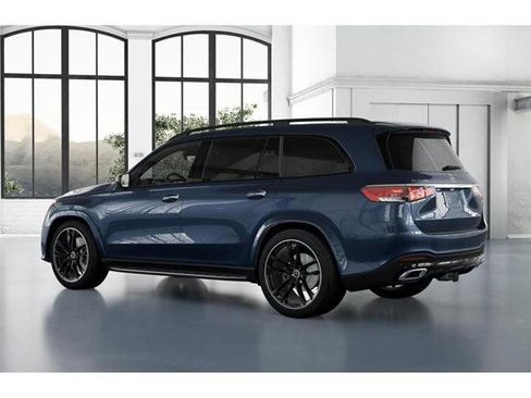 New 2026 Mercedes-Benz GLS 450 4MATIC image 29