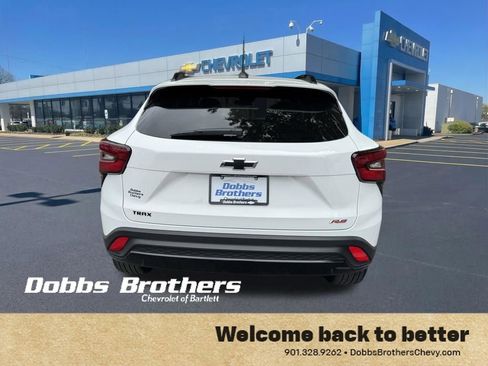 Certified 2024 Chevrolet Trax RS w/ Sunroof Package FWD image 6