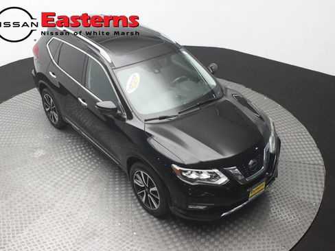 Used 2019 Nissan Rogue SL w/ Premium Package AWD/4WD image 3