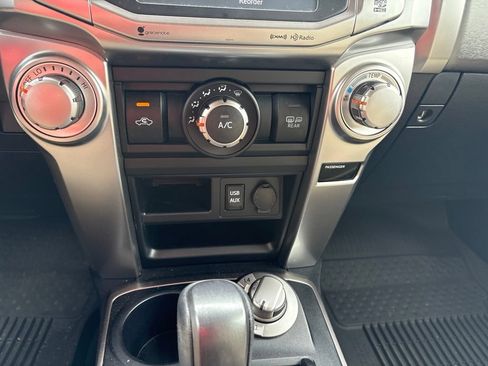Used 2019 Toyota 4Runner SR5 Premium AWD/4WD image 14
