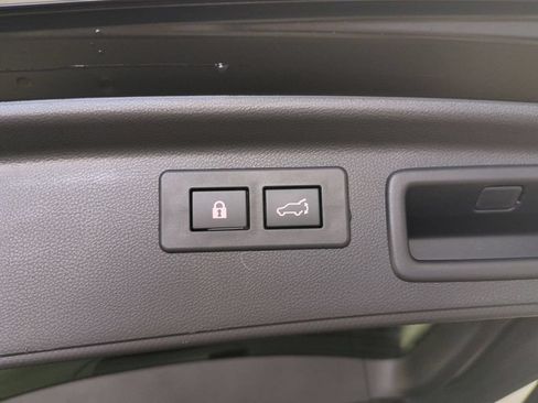 Used 2024 Subaru Forester Limited AWD/4WD image 15