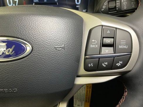 New 2025 Ford Explorer Active w/ Active Comfort Package image 26