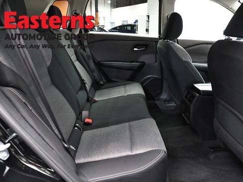 Used 2023 Nissan Rogue SV FWD image 22