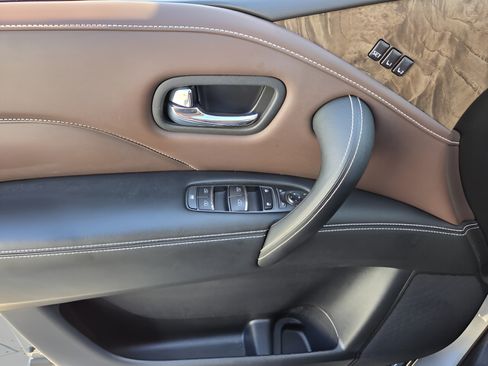 Used 2021 INFINITI QX80 Premium Select RWD image 28