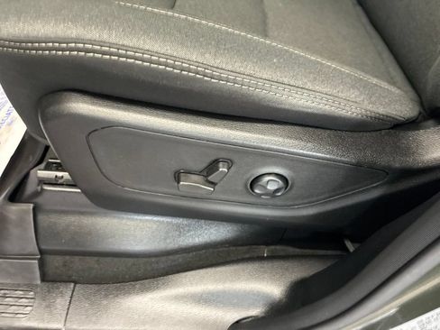 Used 2021 RAM 1500 Big Horn AWD/4WD image 14