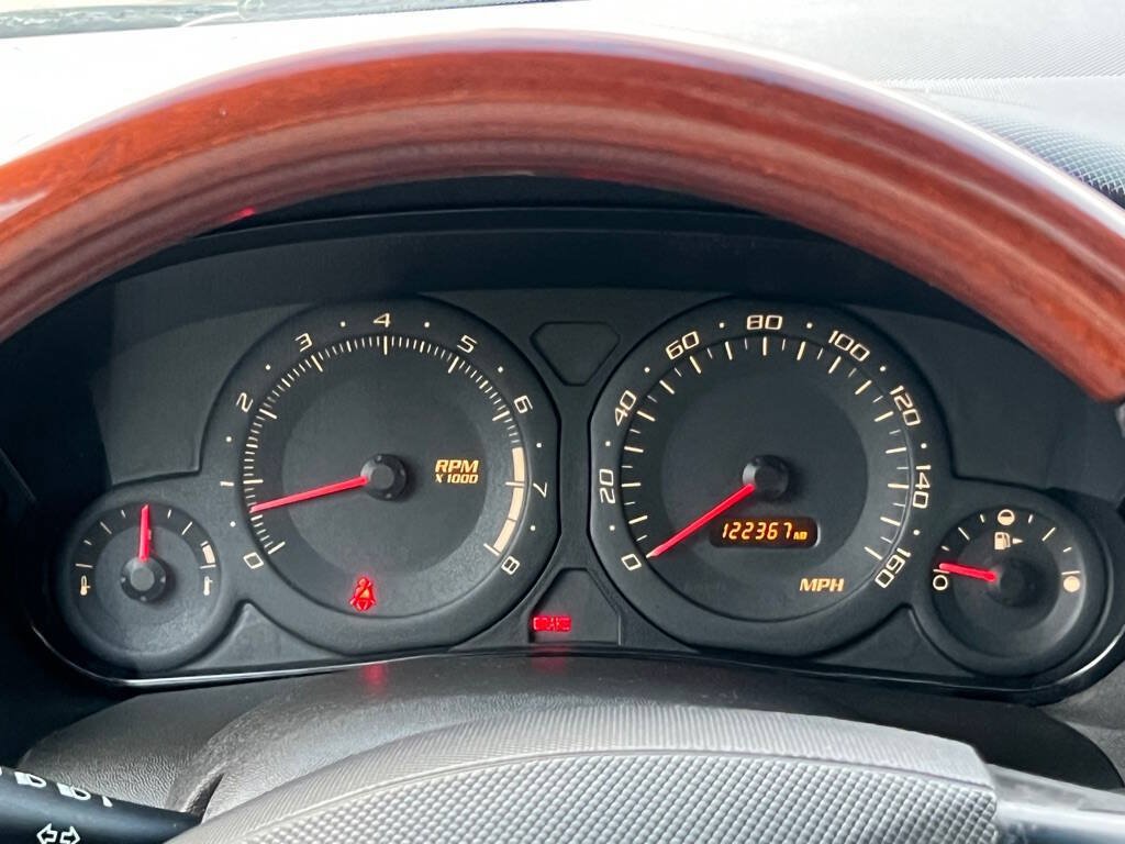 Used 2004 Cadillac SRX V8 AWD/4WD image 13