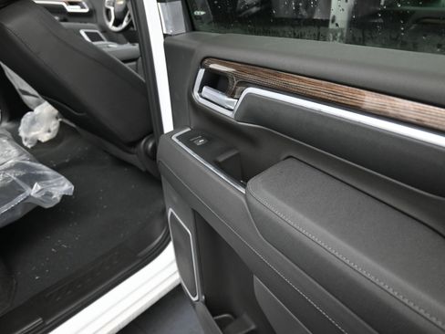 New 2026 Chevrolet Silverado 3500 LT w/ Safety Package image 39