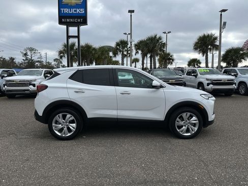 Used 2025 Buick Encore GX Preferred image 17