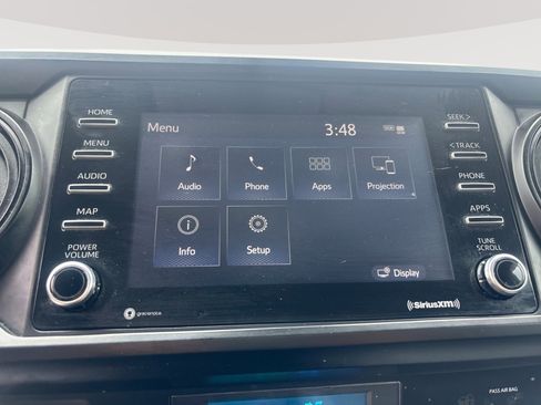 Used 2021 Toyota Tacoma SR AWD/4WD image 19