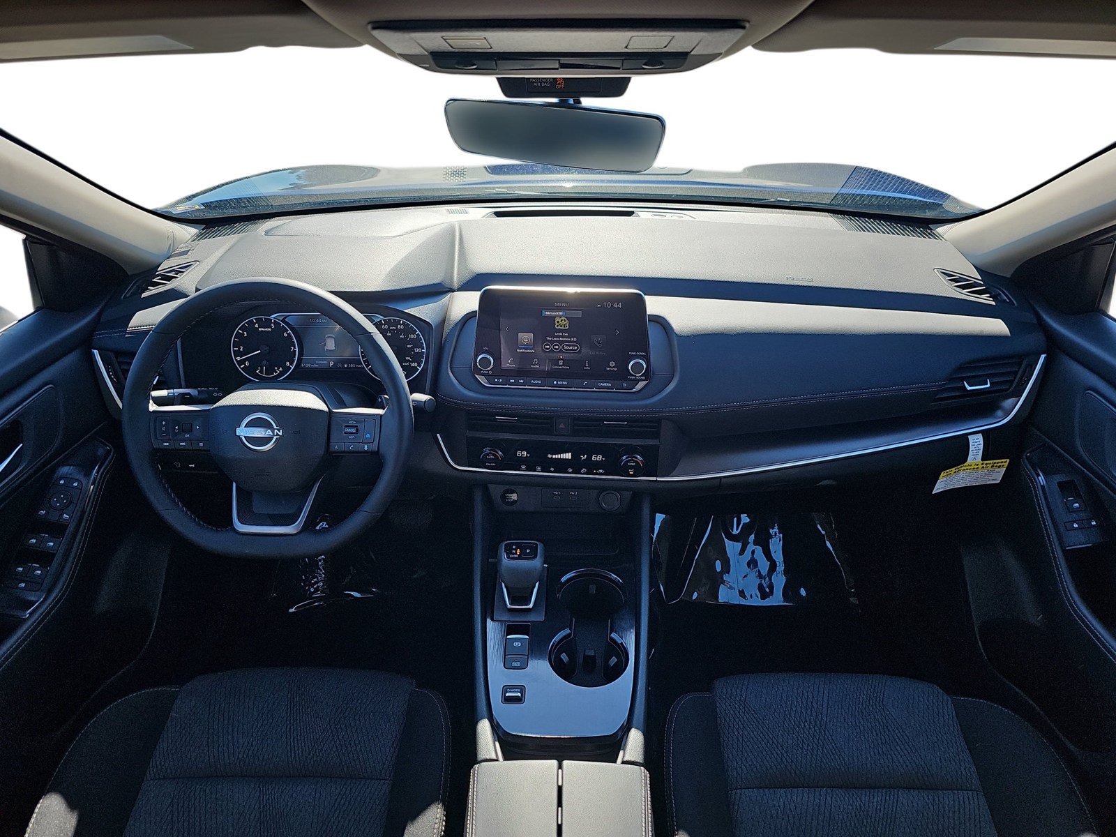 Used 2026 Nissan Rogue SV FWD image 10