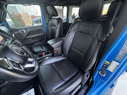 Used 2021 Jeep Wrangler Unlimited Sahara w/ Cold Weather Group image 18