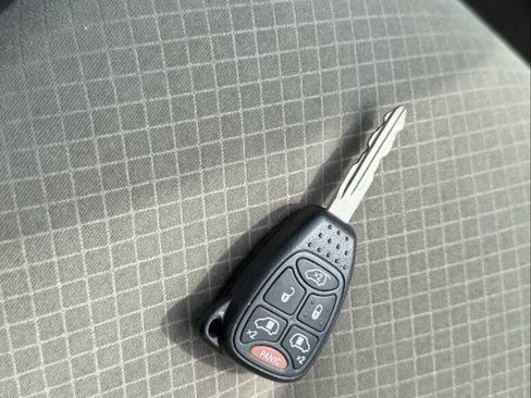 Used 2007 Dodge Grand Caravan SXT FWD image 45