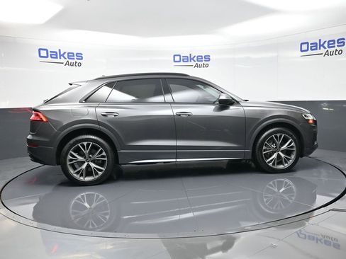 Used 2021 Audi Q8 Premium w/ Black Optic Package image 9