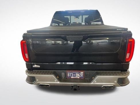 Used 2019 GMC Sierra 1500 SLT w/ SLT Premium Plus Package AWD/4WD image 8