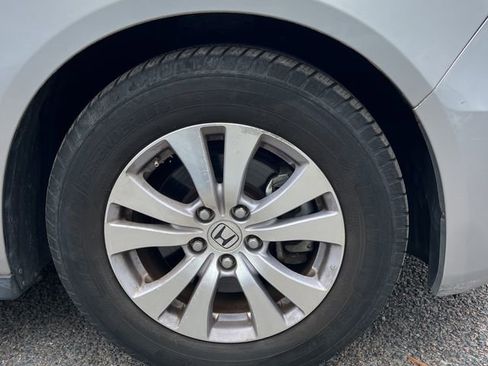 Used 2014 Honda Odyssey EX-L image 11