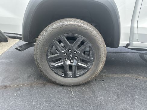 New 2025 Chevrolet Colorado Trail Boss image 17