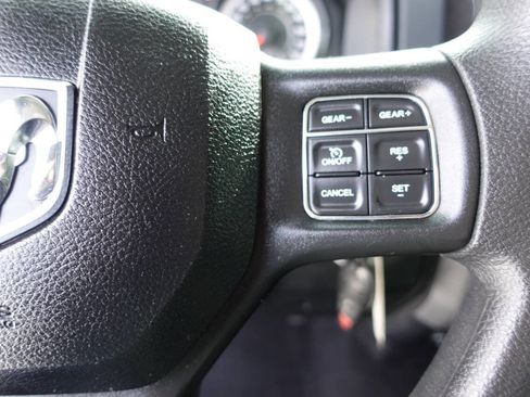 Used 2018 RAM 1500 Express w/ Express Value Package image 44