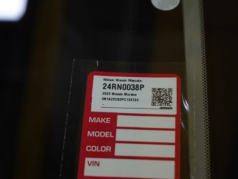 Used 2023 Nissan Murano SL image 30