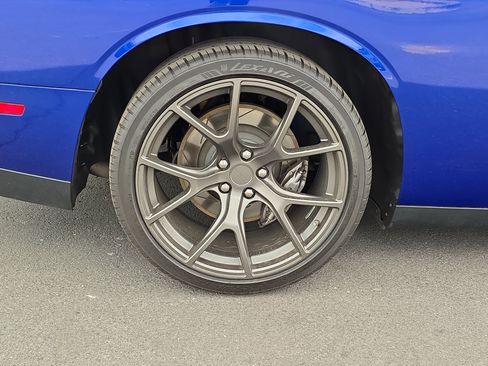 Used 2020 Dodge Challenger R/T Scat Pack image 11