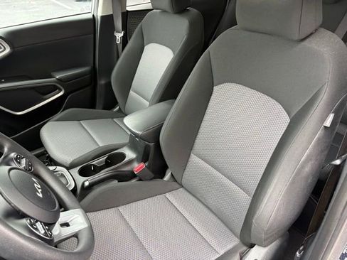 Certified 2023 Kia Soul LX image 26