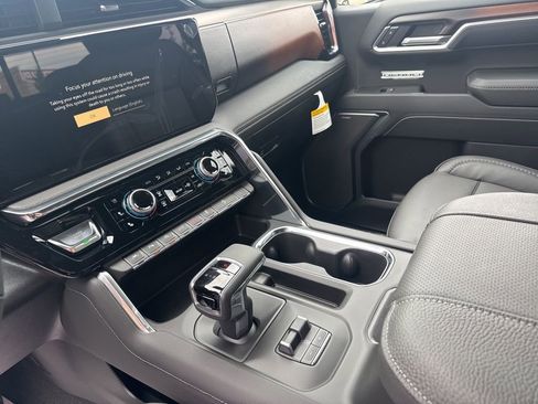 New 2026 GMC Sierra 1500 Denali w/ Denali Reserve Package image 22