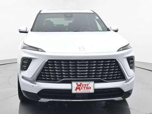 New 2026 Buick Enclave Avenir w/ Super Cruise Package image 29