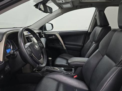 Used 2014 Toyota RAV4 Limited w/ Technology Package image 3