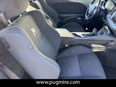 Used 2019 Dodge Challenger R/T Scat Pack w/ Shaker Package image 14
