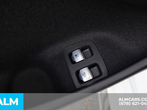 Used 2025 Mercedes-Benz E 53 AMG e 4MATIC Sedan image 14
